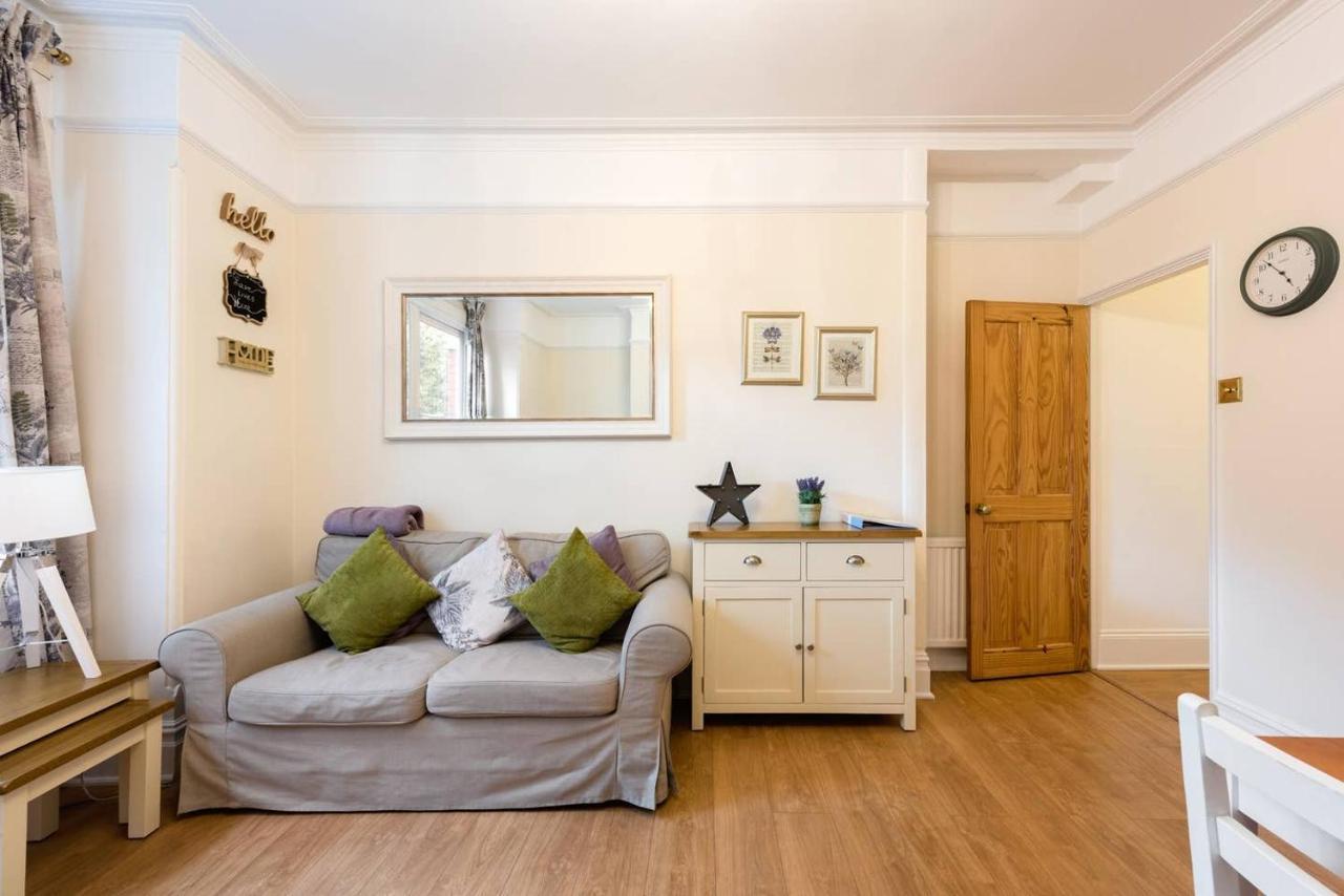 Bikki Apartments - 2 Bedroom Harrow Exterior foto